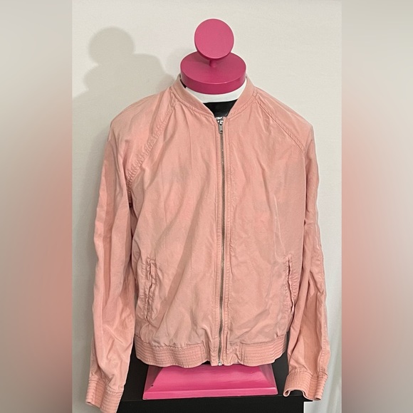 Maurices Light Jacket - Size L NWOT - Picture 2 of 4